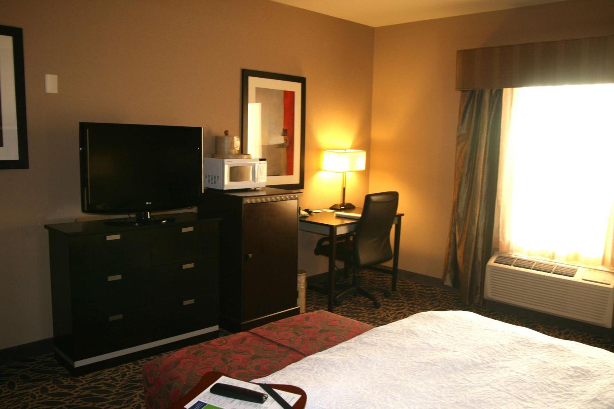 Hampton Inn & Suites Бей-Сіті Екстер'єр фото