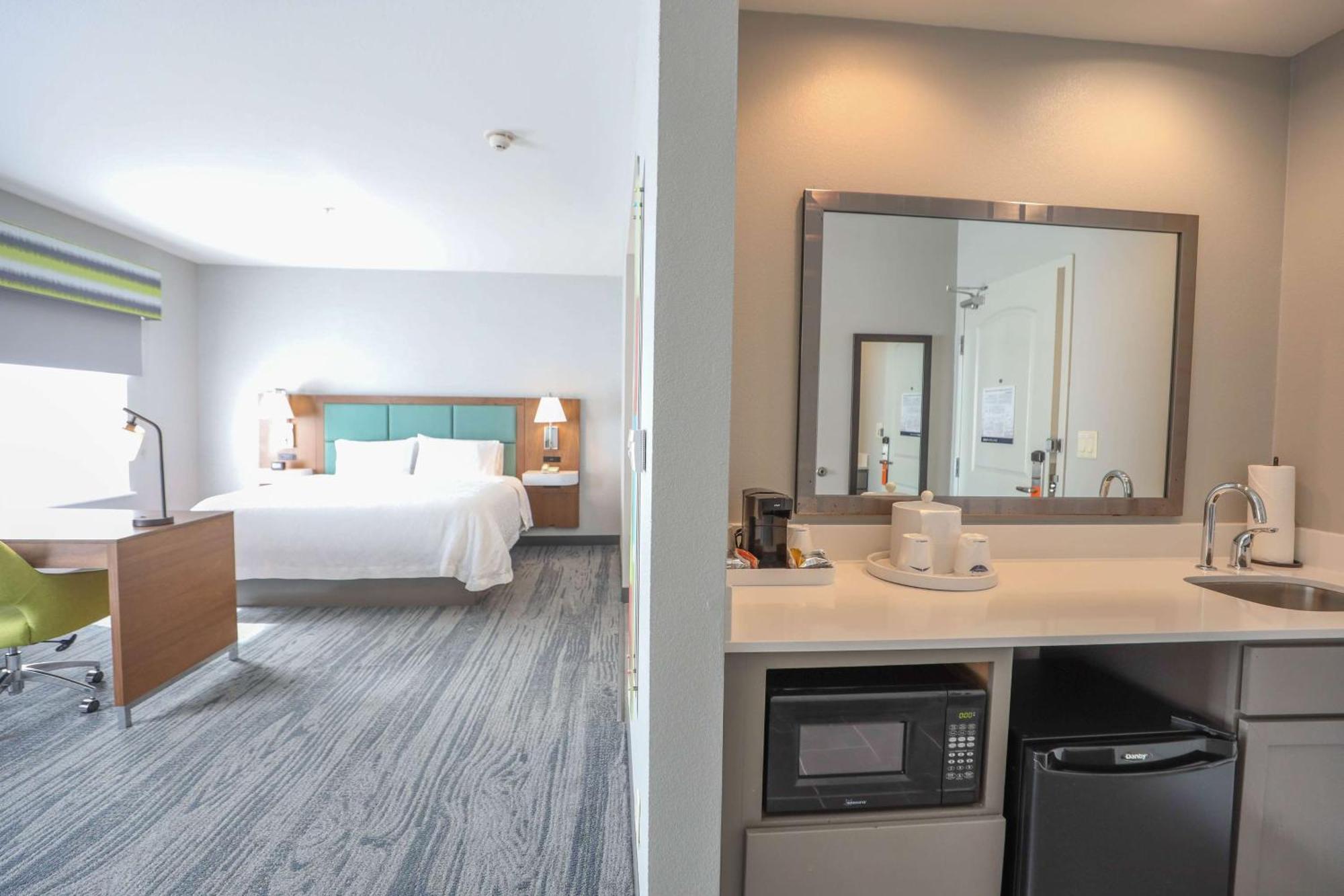 Hampton Inn & Suites Бей-Сіті Екстер'єр фото