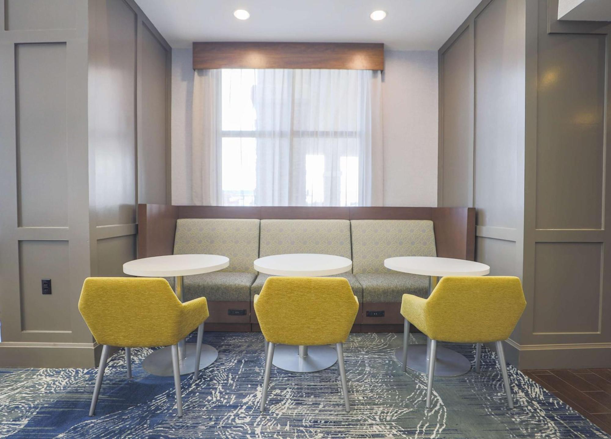 Hampton Inn & Suites Бей-Сіті Екстер'єр фото